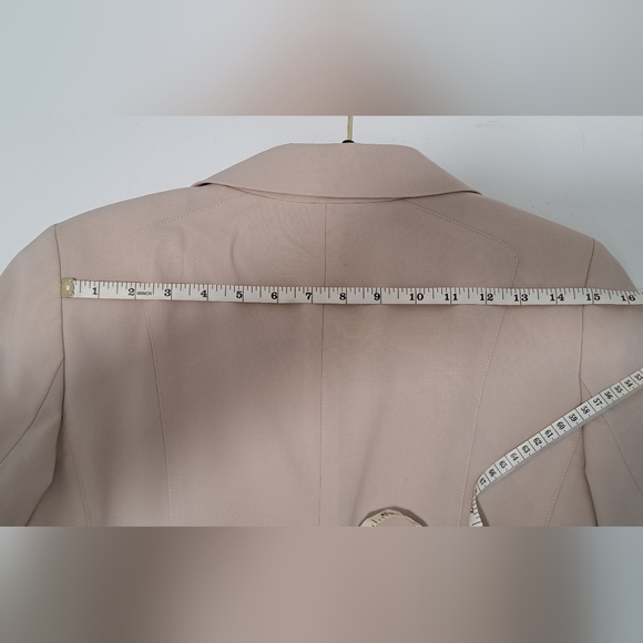 Ann Taylor Tailored Fit Blazer – Women’s Size 4 (Cream / Beige) - Picture 7 of 7